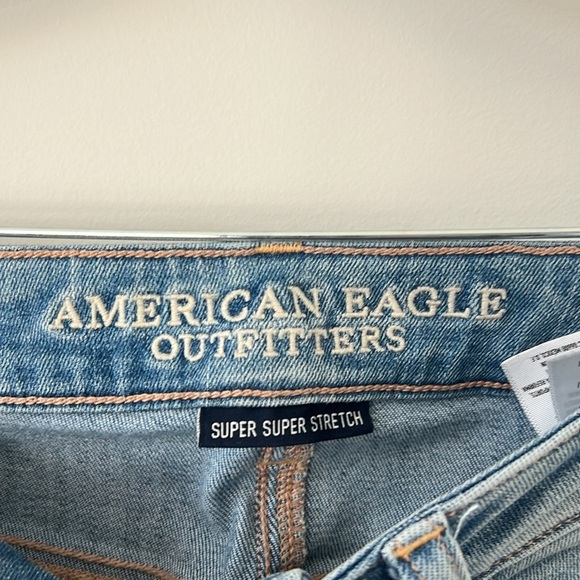 American Eagle Mom Jeans The Redesign Washed Blue Jeans Wide Leg Relaxed Slouchy - Picture 4 of 8